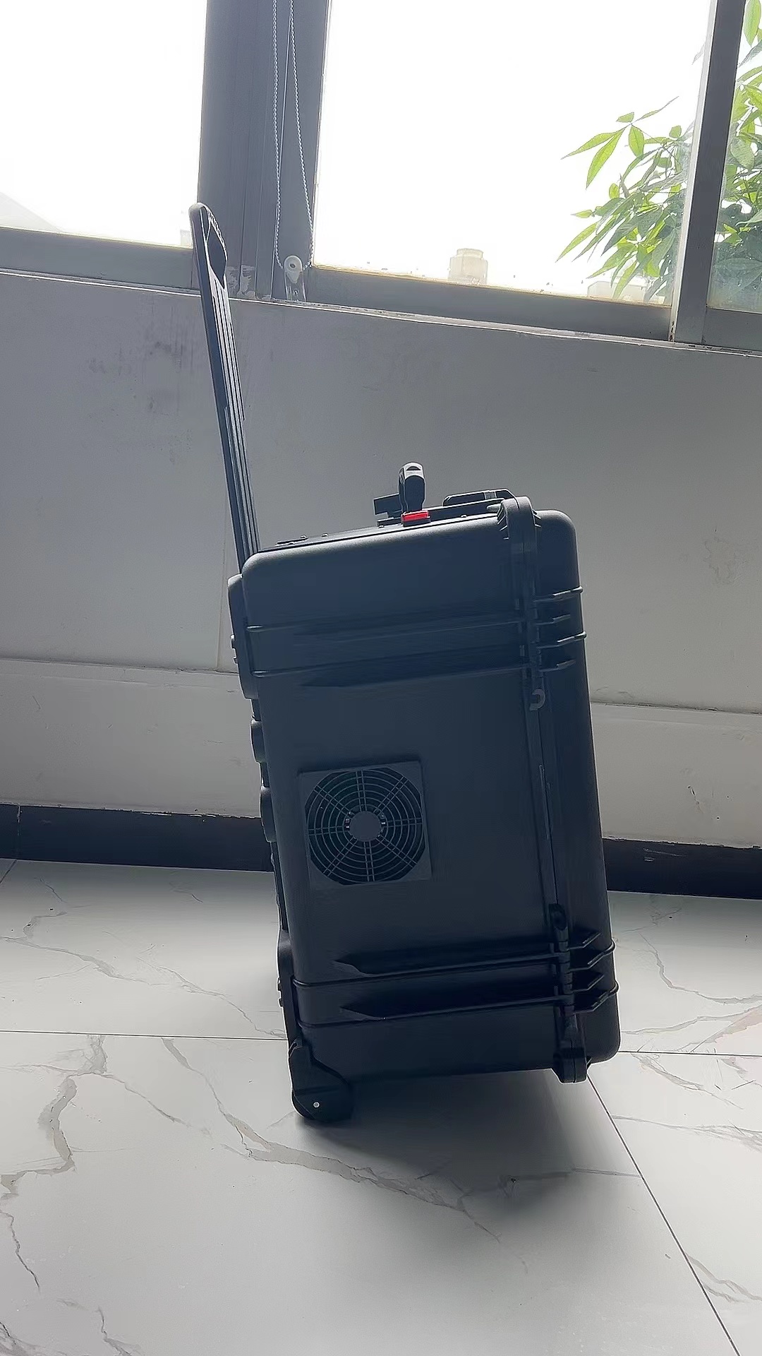 汾西手拉箱型移动通信干扰器